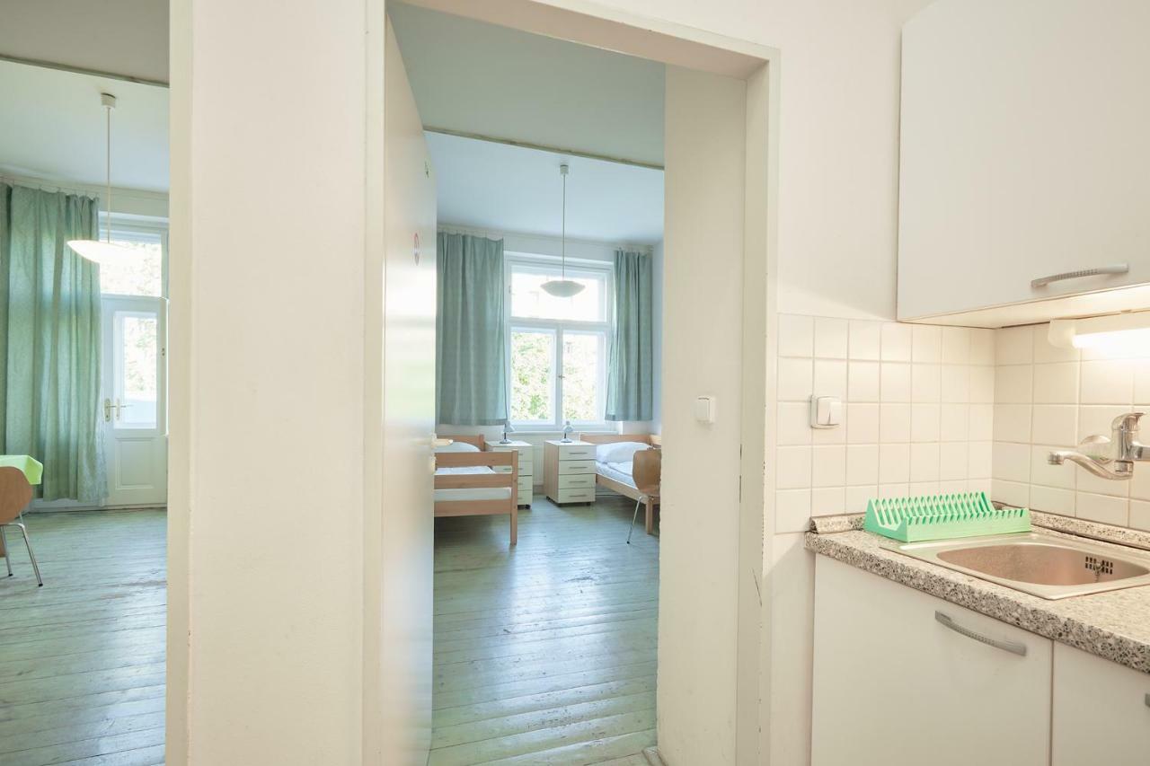 Hostel Mikoláše Alše Praha Exteriér fotografie